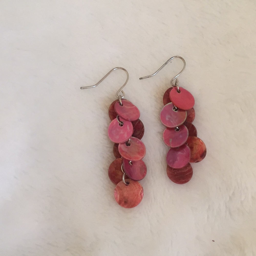 Pink earrings - Picture 2 of 3